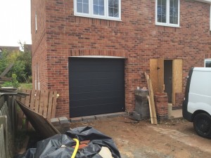 Byron Doors installation of a Ryterna 40mm insulated steel sectional garage door in Mansfield