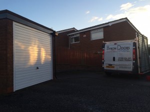 Byron Doors installation of a Garador Horizon in Annesley near Mansfield in Nottighamshire.