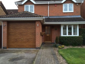 Byron Doors installation of a Ryterna 40mm insulated steel sectional garage door in Mansfield